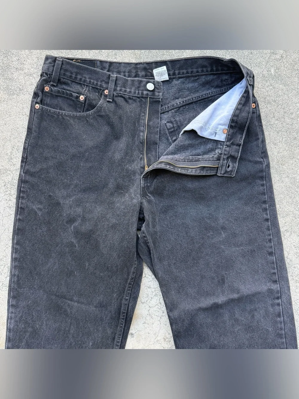 Vintage 90’s Levi’s 550 Relaxed Fit Black Denim Jeans 35x30.5